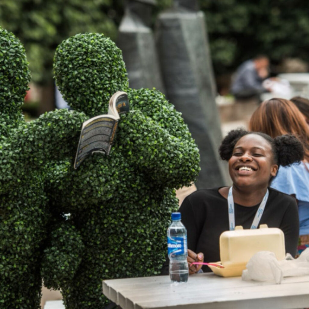 Human Hedges Square